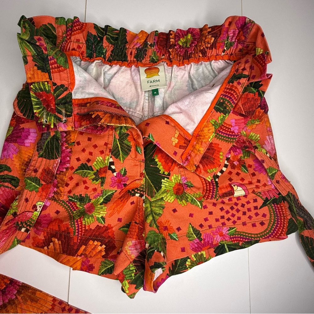FARM Rio Blooming Garden Shorts size Medium - Picture 8 of 11